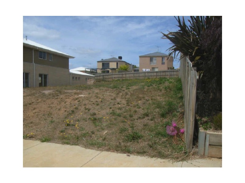 5 Danawa Drive, Torquay VIC 3228