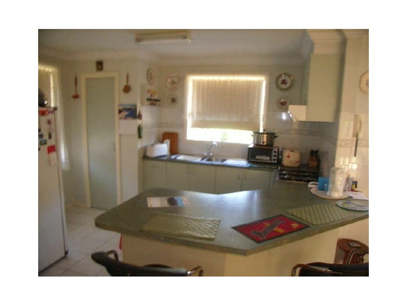 2/12 Meadowvale Drive, Grovedale VIC 3216