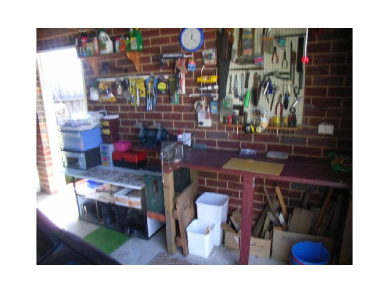 2/12 Meadowvale Drive, Grovedale VIC 3216