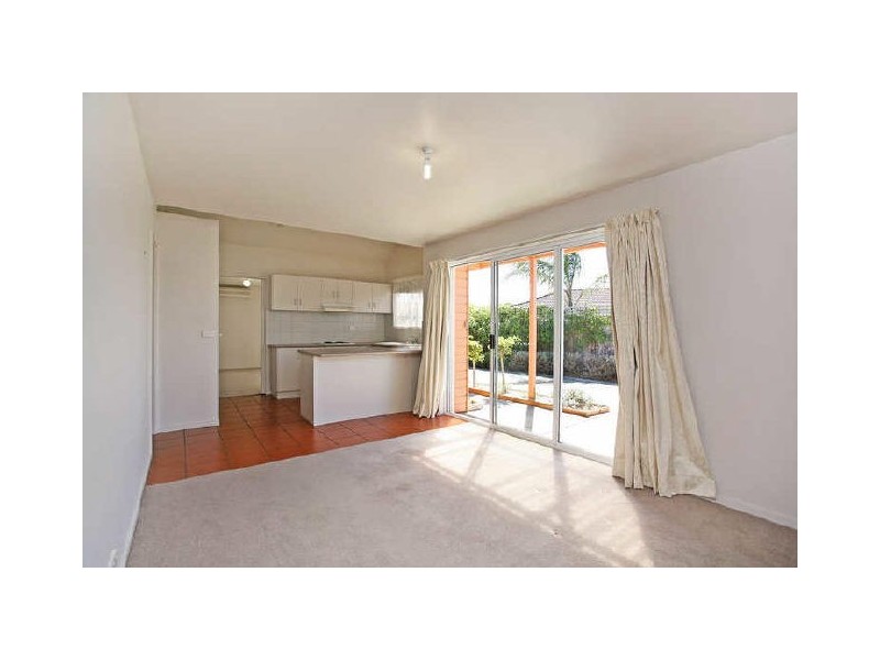 1/2 Golden Beach Way, Torquay VIC 3228