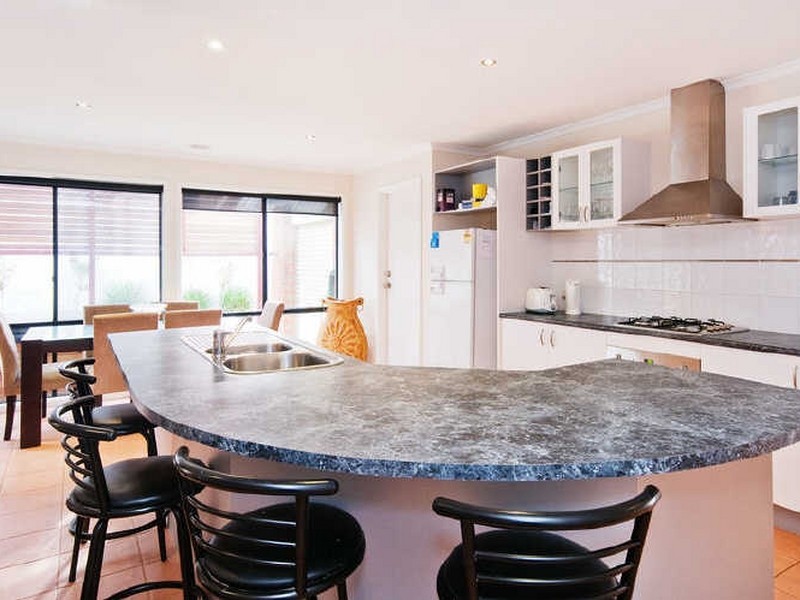 15 Glengarry Drive, Torquay VIC 3228