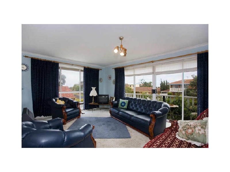 37 Aquilla Ave, Torquay VIC 3228