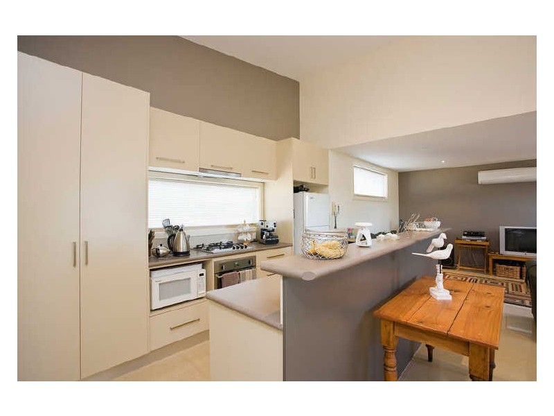 37 A Beach Road, Torquay VIC 3228