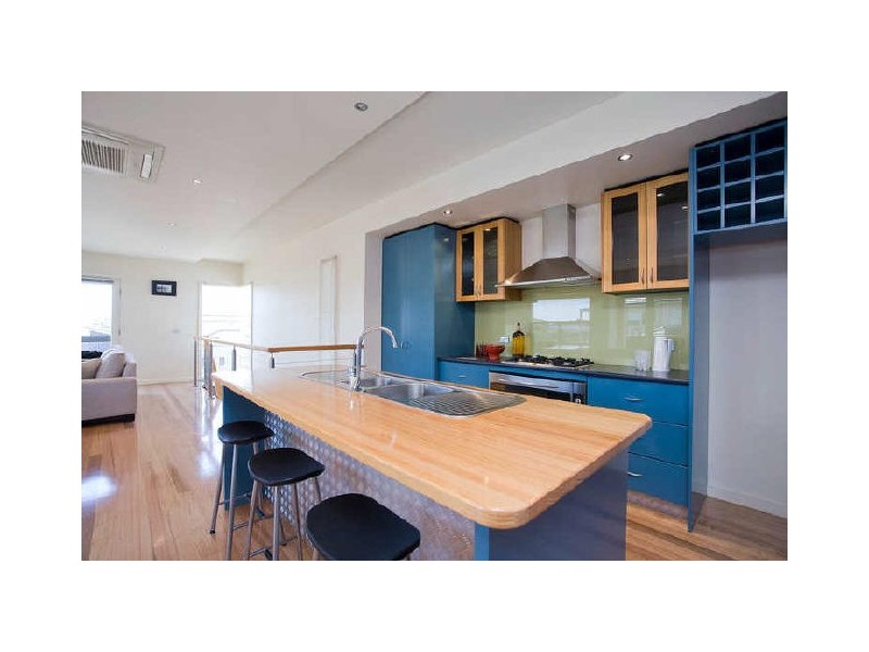 40 Golden Beach Way, Torquay VIC 3228