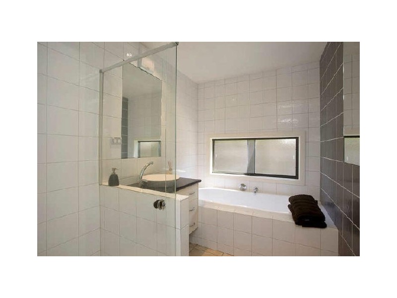 40 Golden Beach Way, Torquay VIC 3228