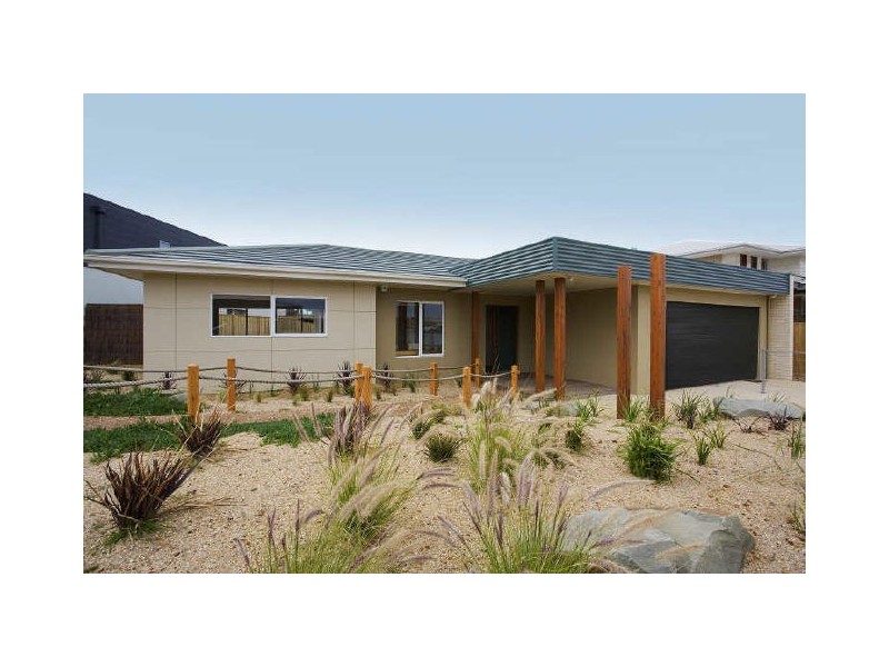 27 Longshore Street, Torquay VIC 3228