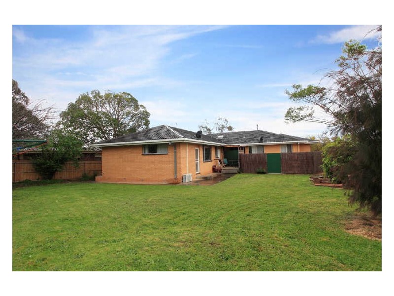 18 & 18A South Valley Road, Highton VIC 3216