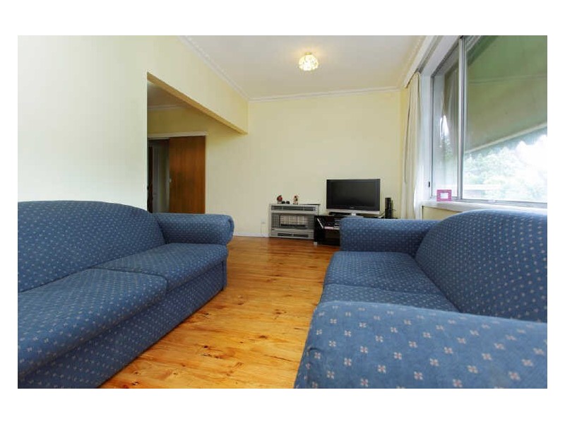 18 & 18A South Valley Road, Highton VIC 3216