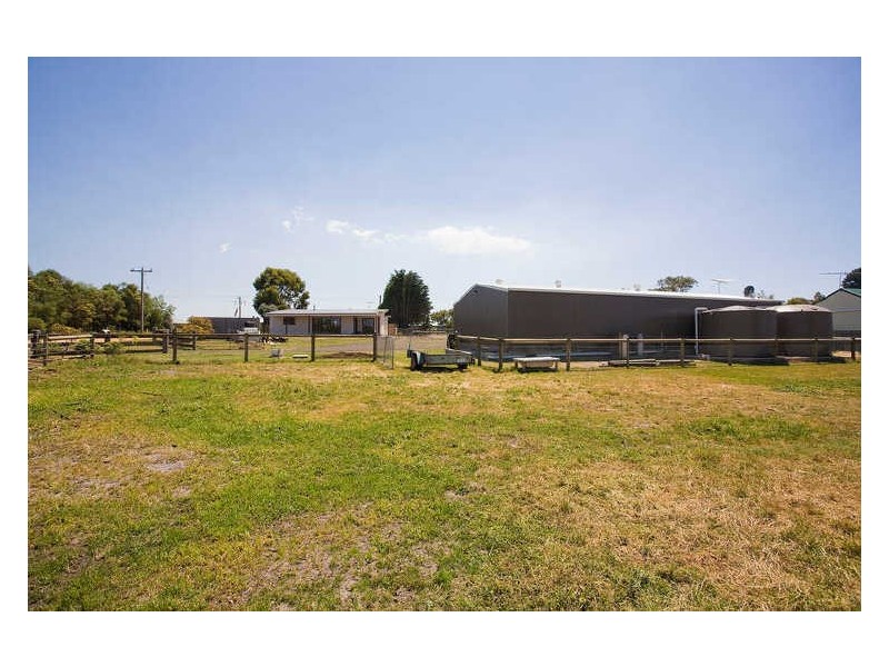295 Grossmans Road, Torquay VIC 3228