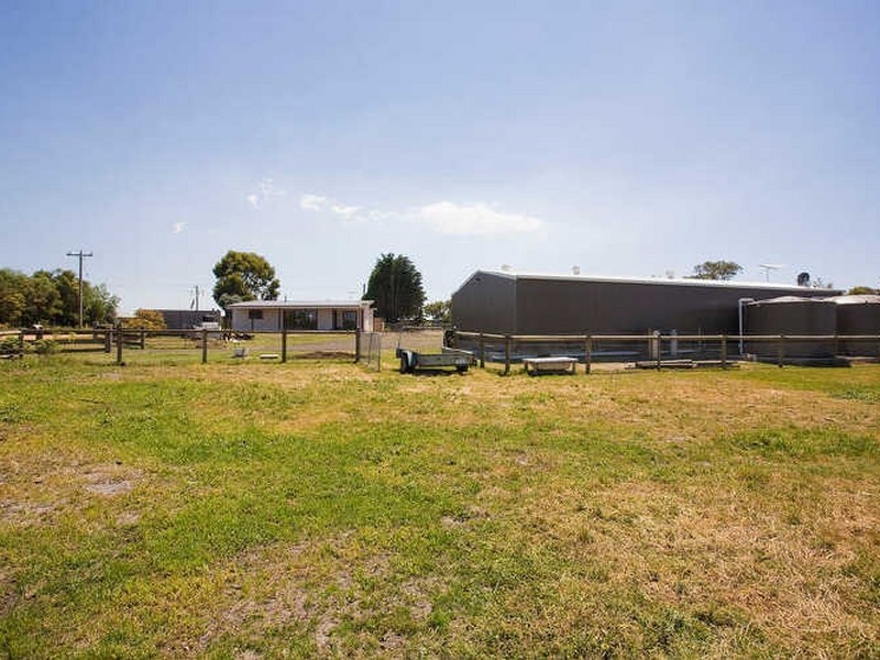 295 Grossmans Road, Torquay VIC 3228
