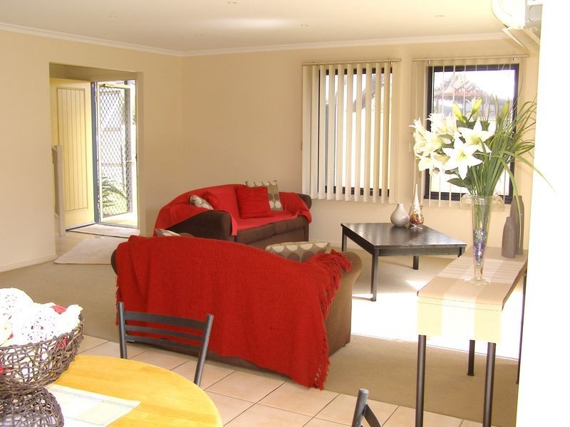 1/70 Geelong Road, Torquay VIC 3228