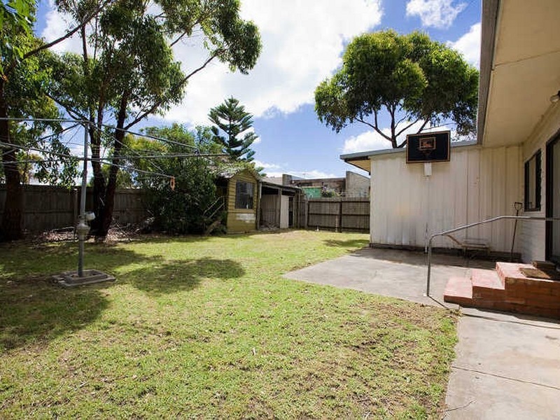 2 Rocklea Drive, Torquay VIC 3228