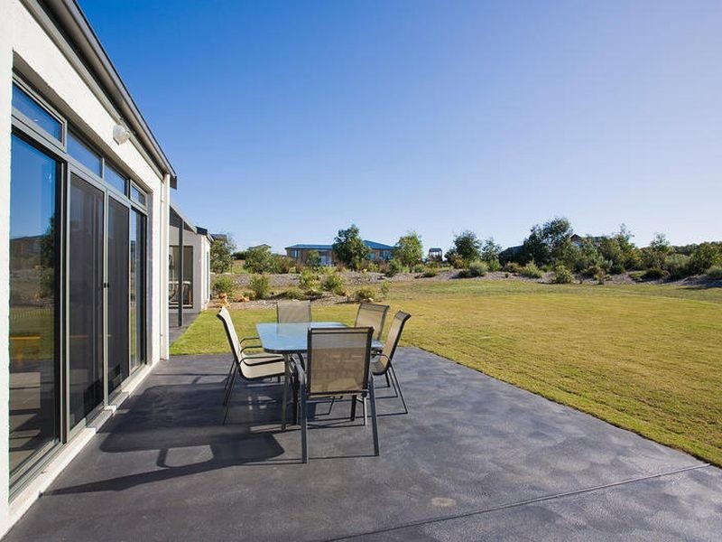 7 Iron Bark Court, Torquay VIC 3228