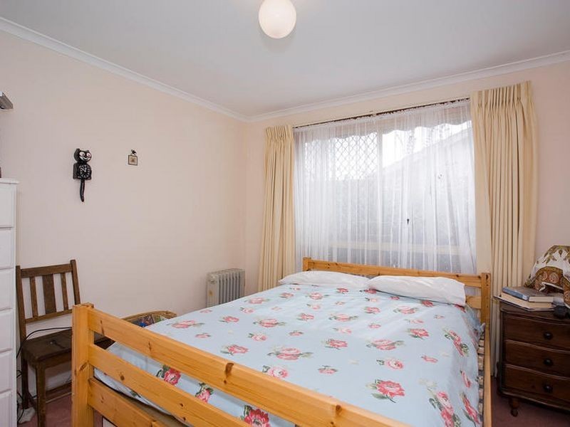 1/7 Charles Lane, Torquay VIC 3228