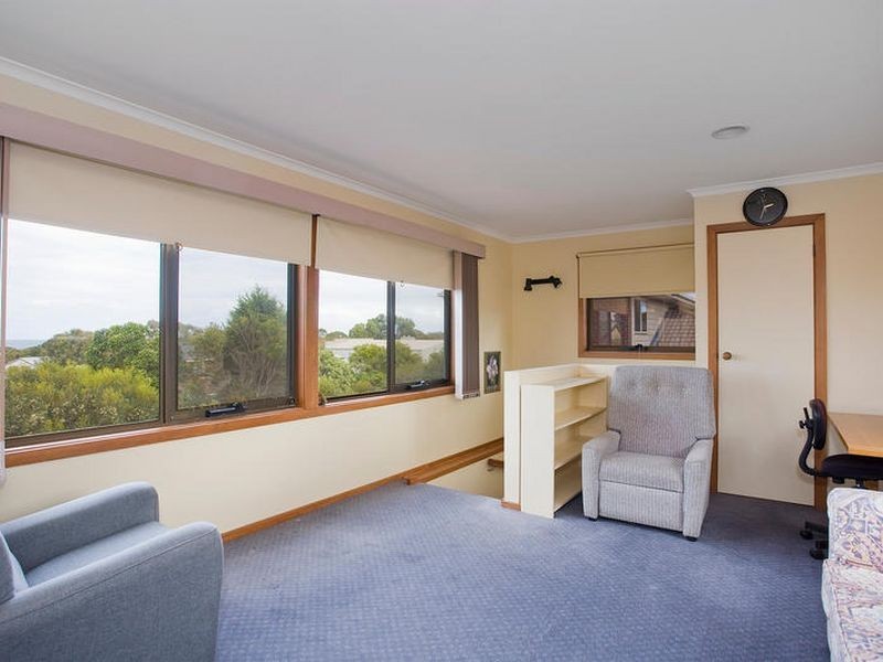 96 Fischer Street, Torquay VIC 3228
