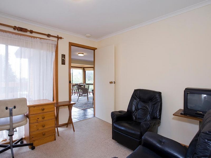 96 Fischer Street, Torquay VIC 3228