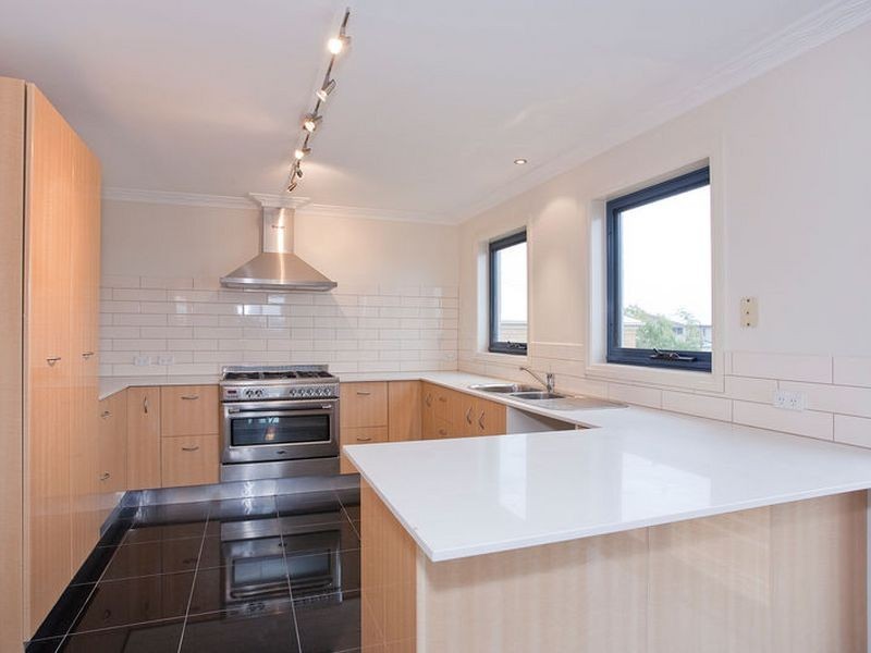 16 Pacific Drive, Torquay VIC 3228