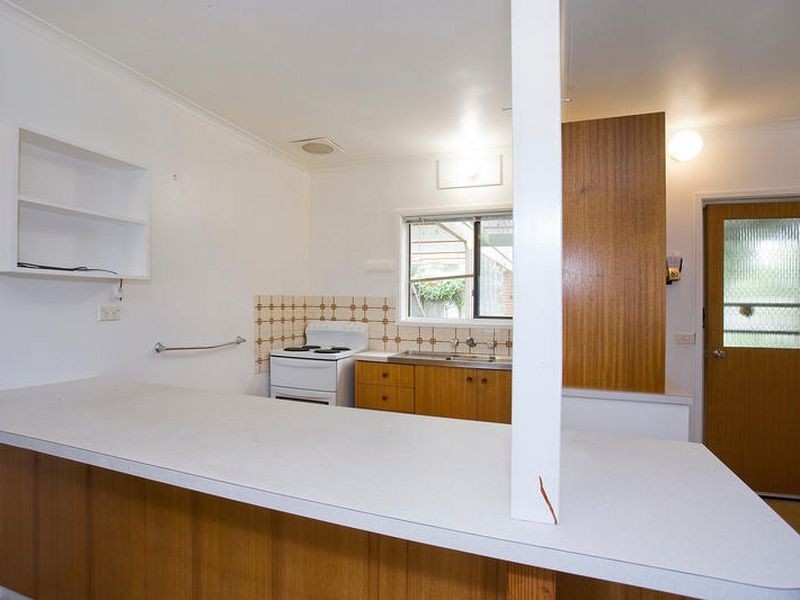 4 Central Avenue, Torquay VIC 3228