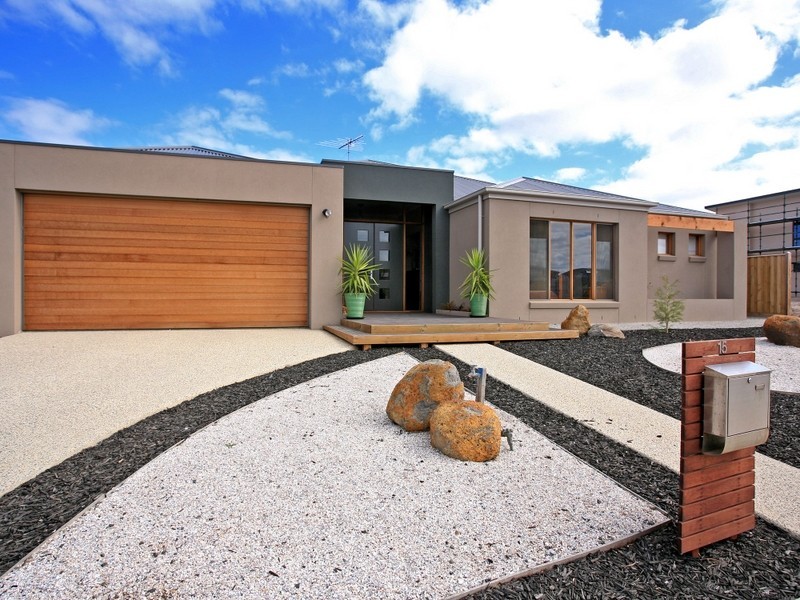 15 Headland Drive, Torquay VIC 3228