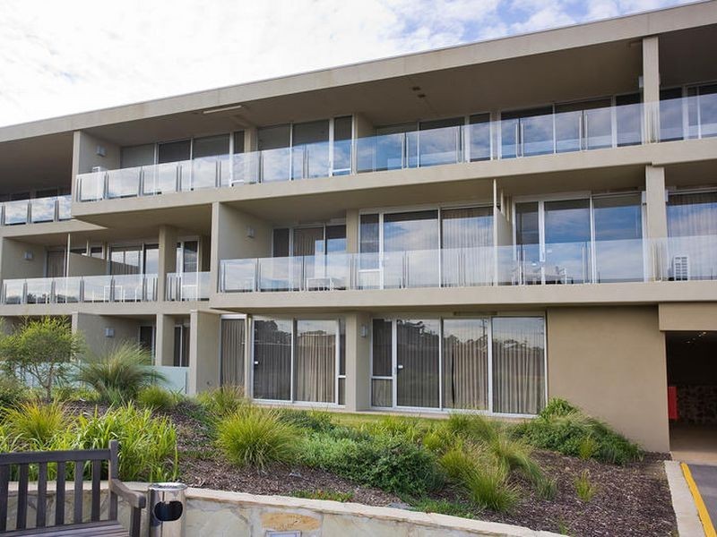 303/100 The Esplanade, Torquay VIC 3228