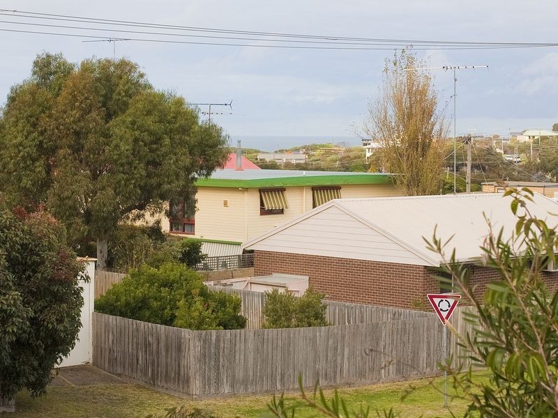 240B Duffields Road, Jan Juc VIC 3228