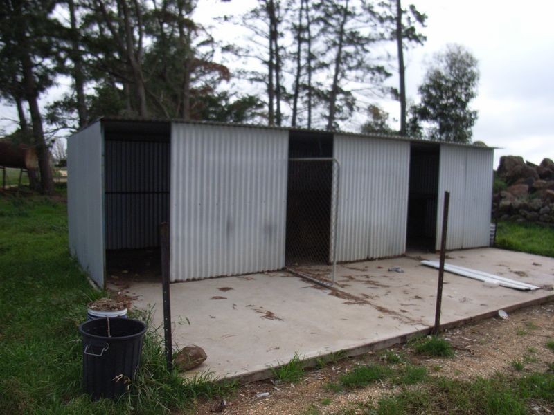 275 Tall Tree Road, Lethbridge VIC 3332