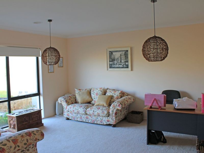 24 Shorebreak Street, Torquay VIC 3228