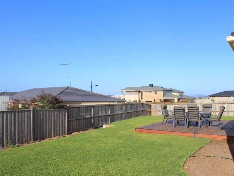 24 Shorebreak Street, Torquay VIC 3228