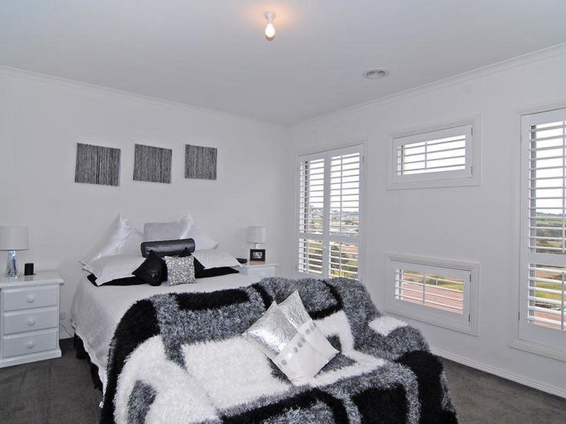 64 Alleyne Avenue, Torquay VIC 3228