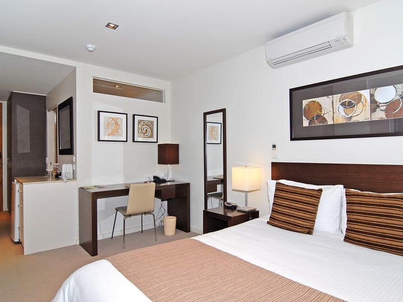 258/260 100 The Esplanade, Torquay VIC 3228