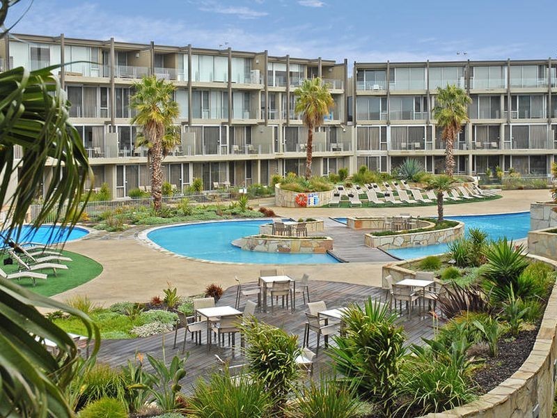 258/260 100 The Esplanade, Torquay VIC 3228
