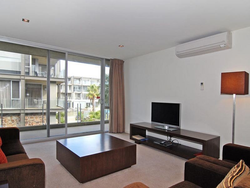 258/260 100 The Esplanade, Torquay VIC 3228