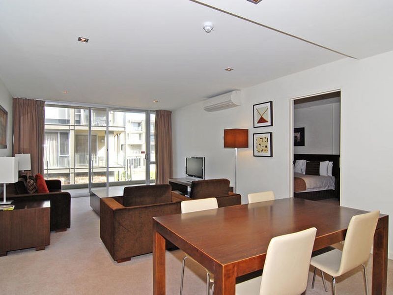 258/260 100 The Esplanade, Torquay VIC 3228