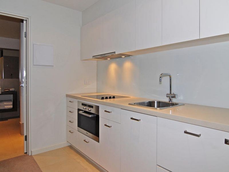 258/260 100 The Esplanade, Torquay VIC 3228