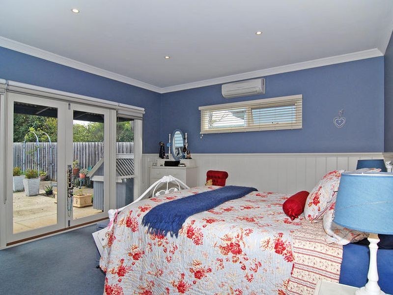 18 Anderson Street, Torquay VIC 3228