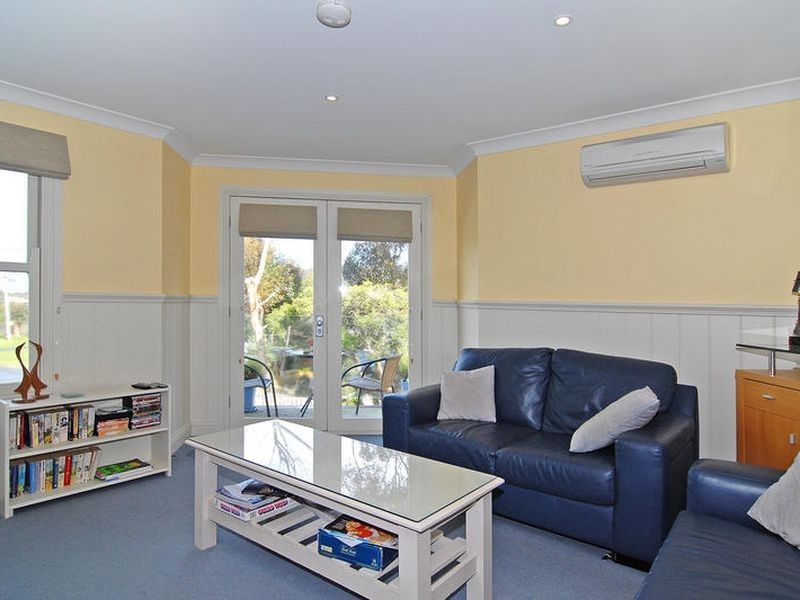 18 Anderson Street, Torquay VIC 3228