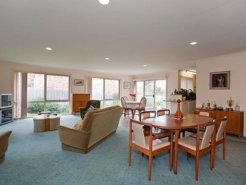 122 Fischer Street, Torquay VIC 3228