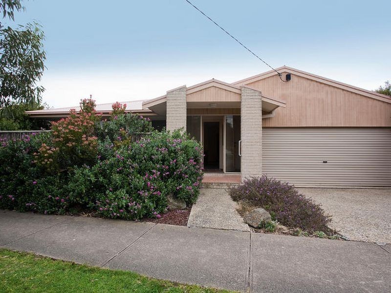 122 Fischer Street, Torquay VIC 3228
