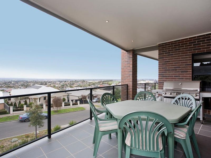 121 Grosvenor Drive, Wandana Heights VIC 3216