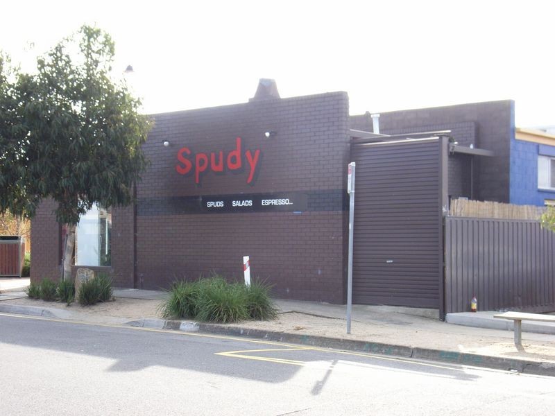 8 Pearl Street, Torquay VIC 3228