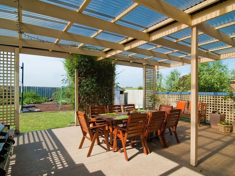 9 Boscarne Avenue, Torquay VIC 3228