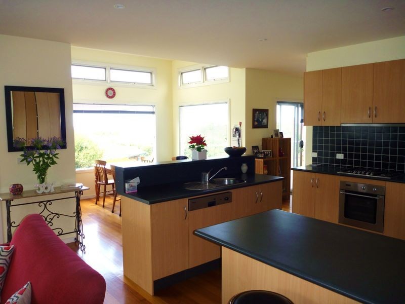 146 Fischer Street, Torquay VIC 3228