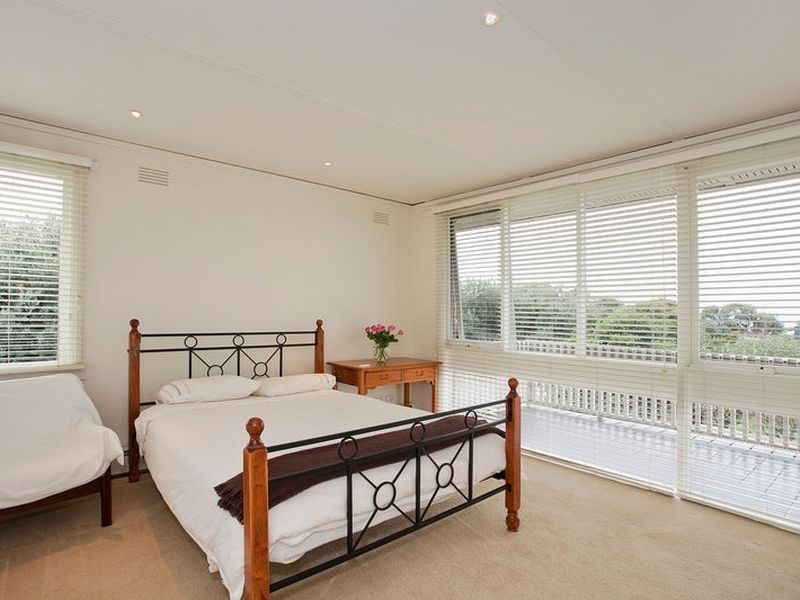 7 Gogoll Crescent, Torquay VIC 3228