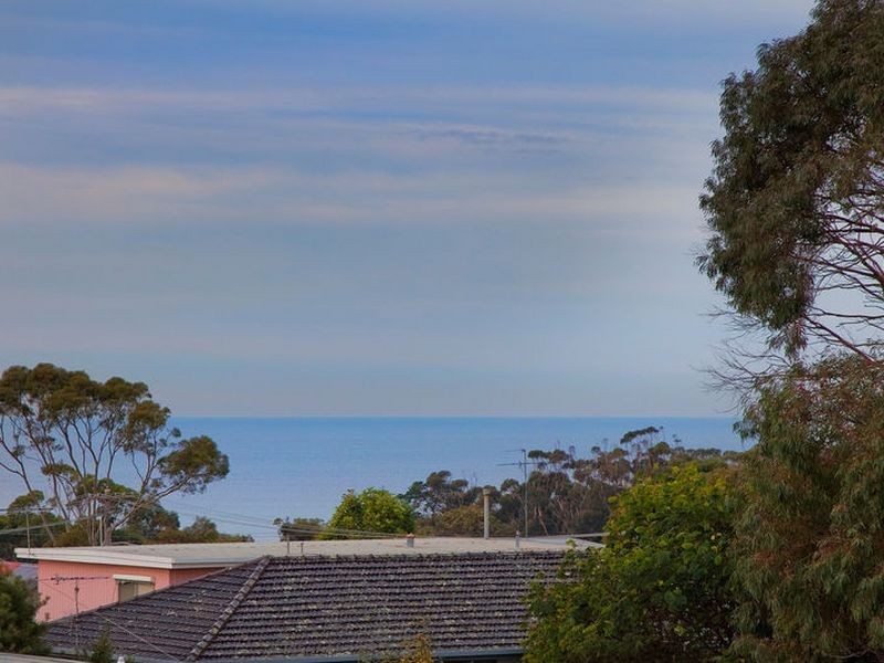 7 Gogoll Crescent, Torquay VIC 3228