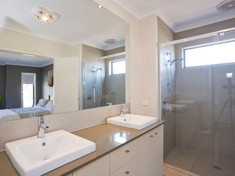 18 Shorebreak Street, Torquay VIC 3228