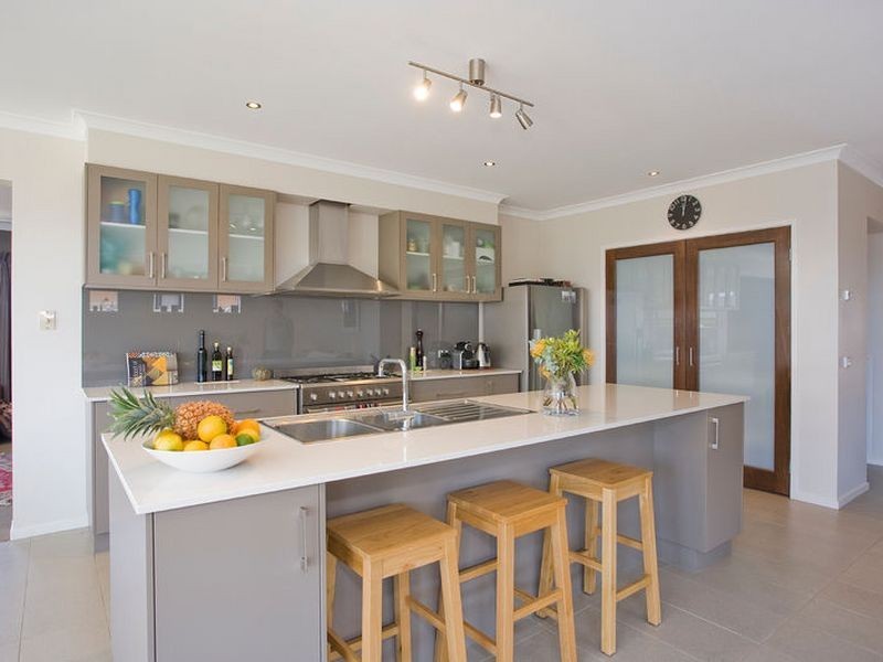 18 Shorebreak Street, Torquay VIC 3228
