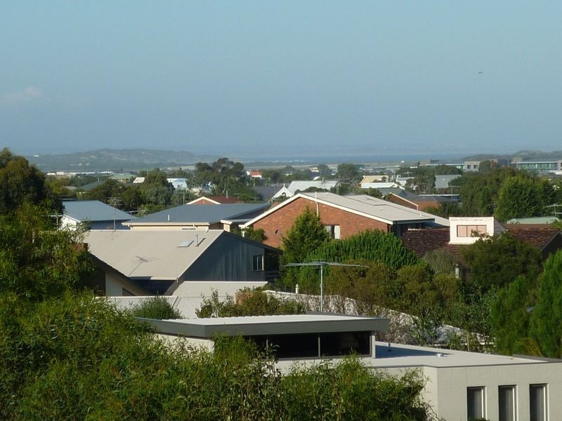 92 Fischer Street, Torquay VIC 3228