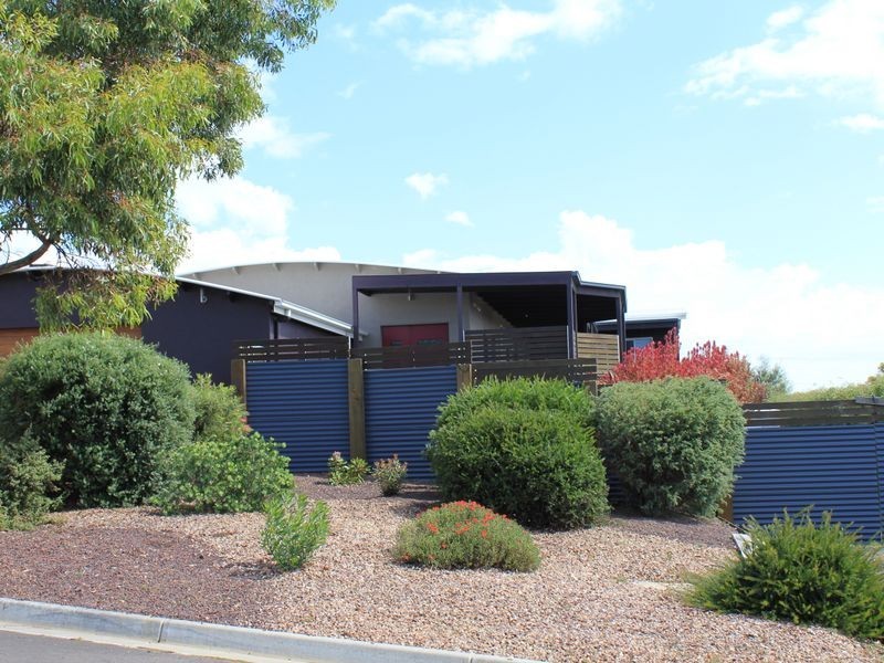 71 Manna Gum Drive, Torquay VIC 3228