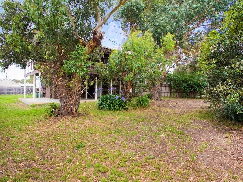 9 New Street, Torquay VIC 3228