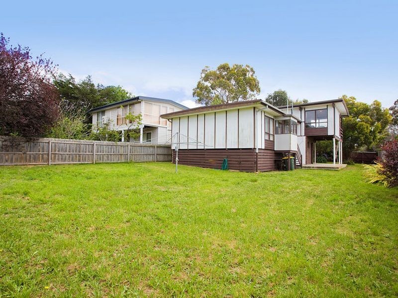 9 New Street, Torquay VIC 3228